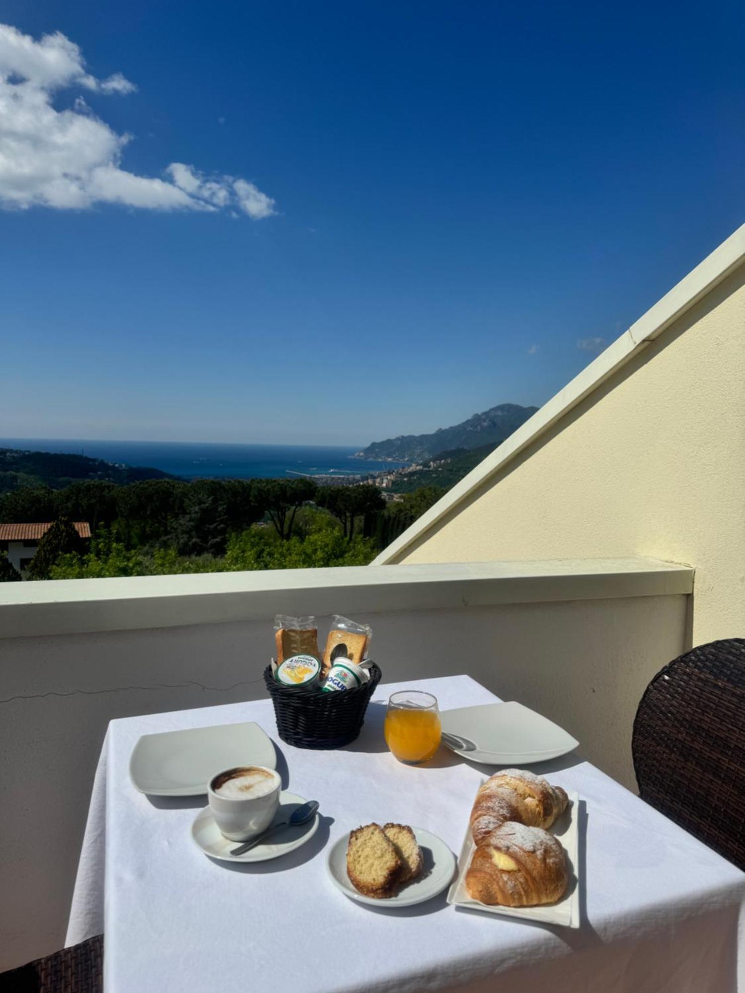 Double Room Balcony Sea View
